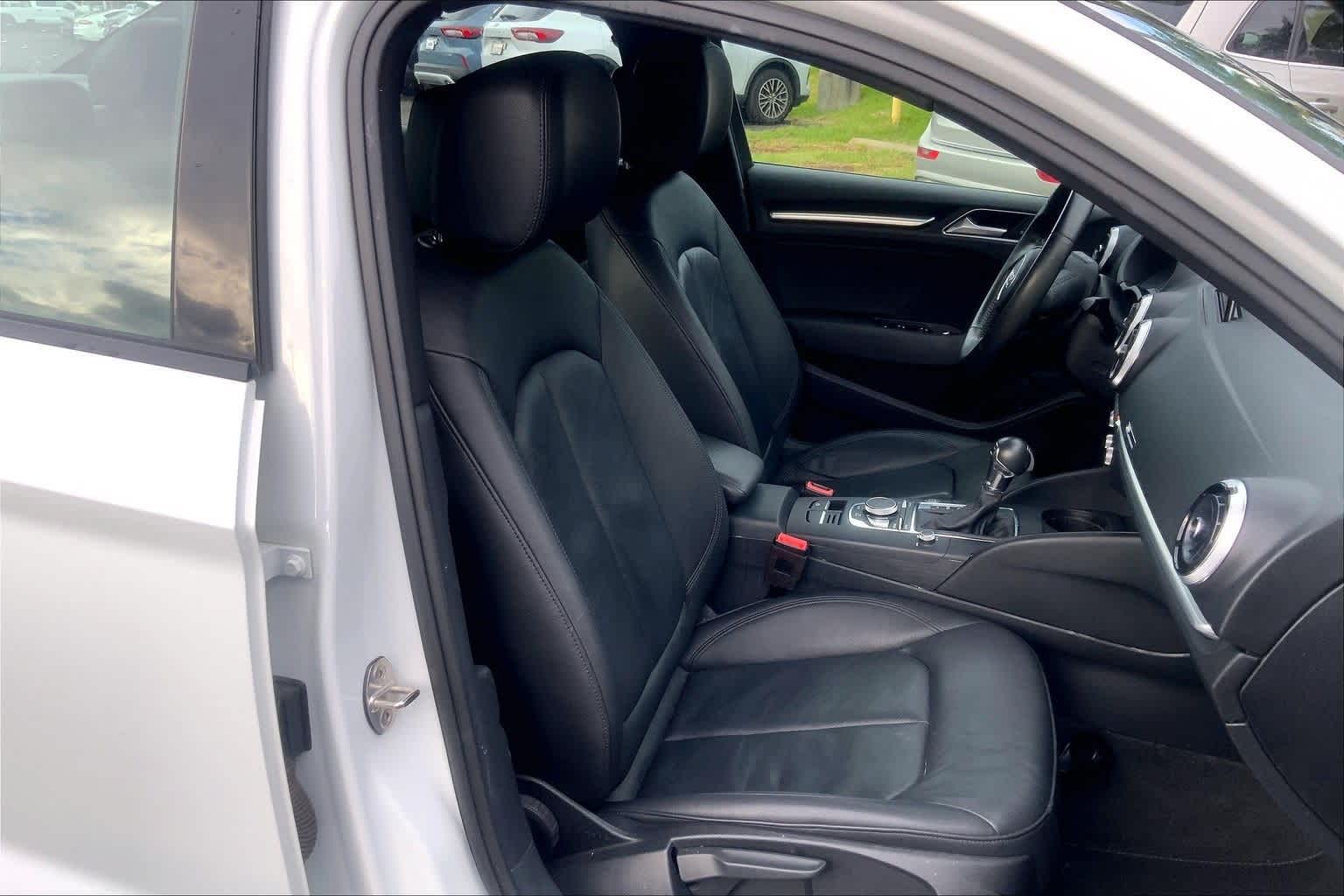 Thumbnail: 2020 Audi A3 - 13