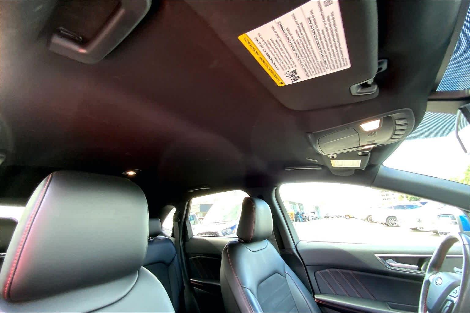 Thumbnail: 2021 Ford Edge - 30