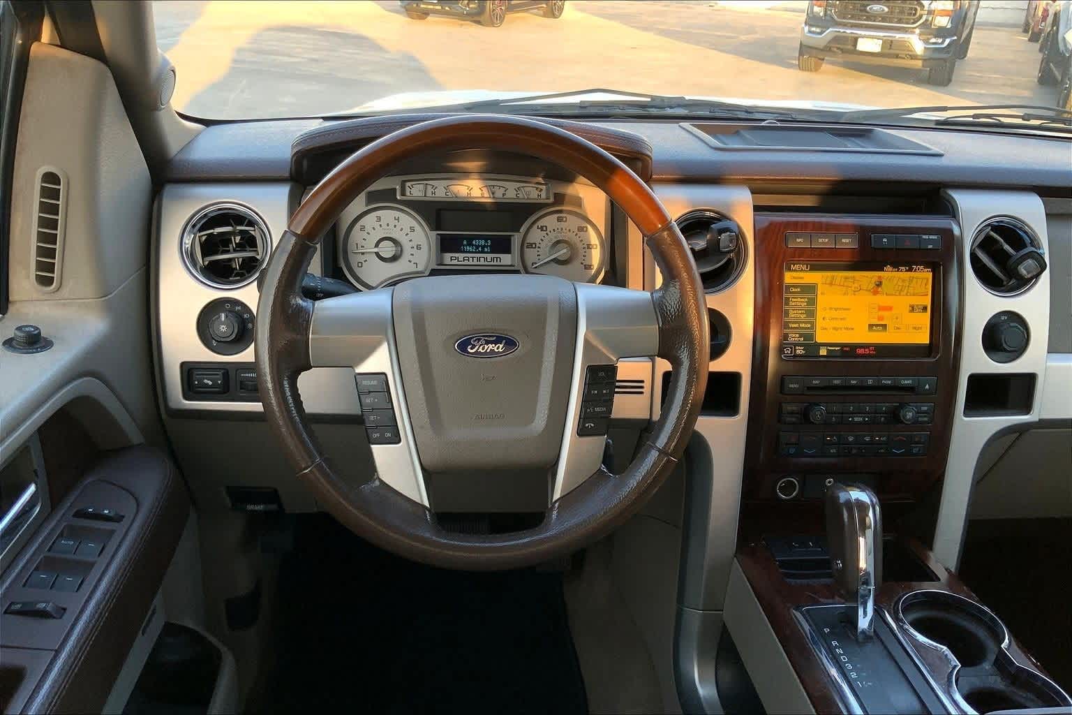 Thumbnail: 2010 Ford F-150 - 14