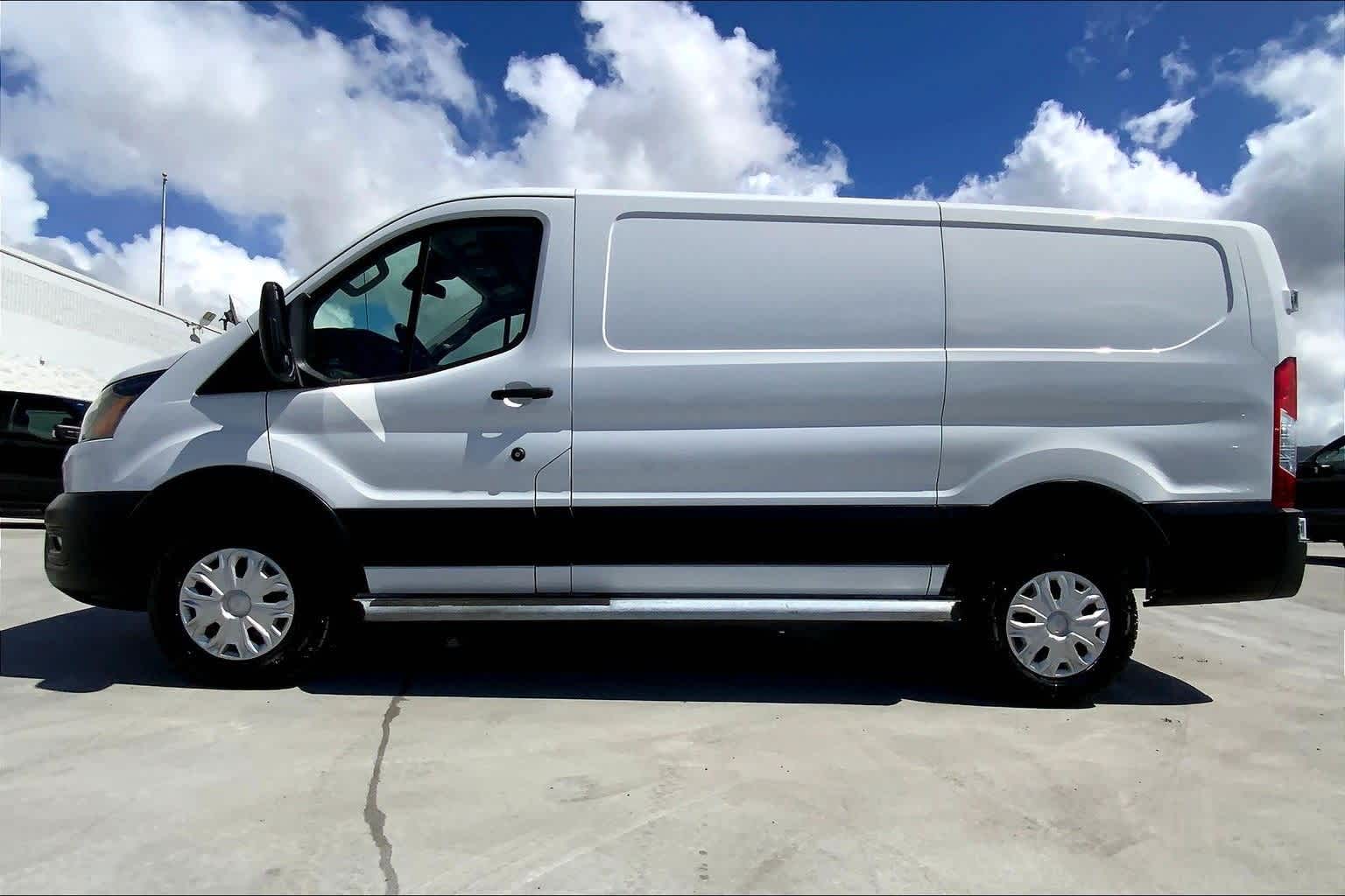 Thumbnail: 2023 Ford Transit Series - 3