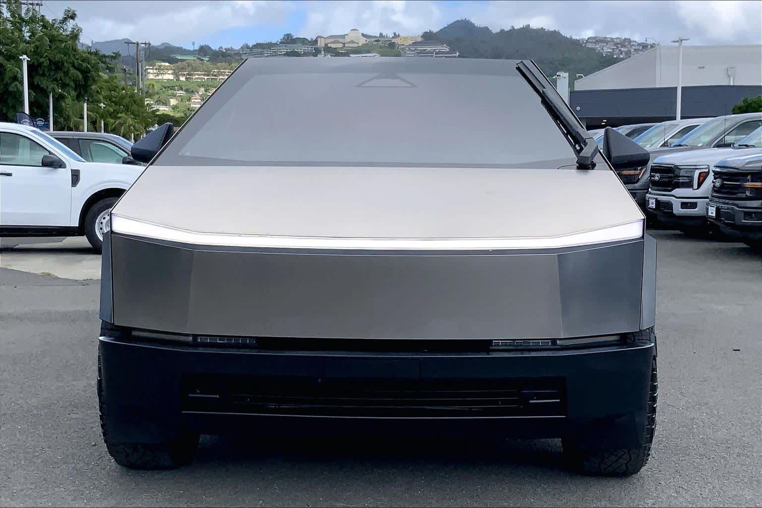 Thumbnail: 2024 Tesla Cybertruck - 6