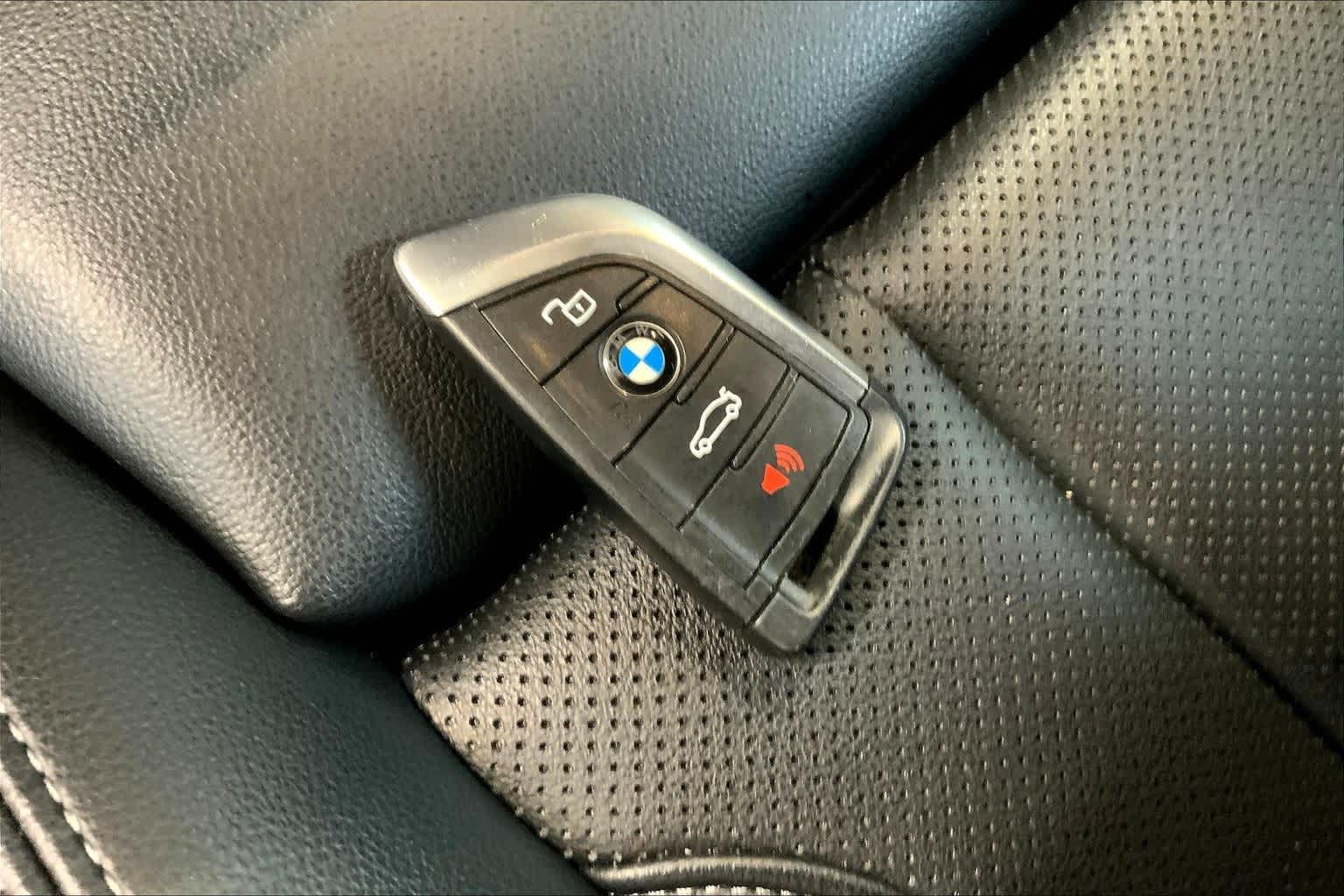 Thumbnail: 2023 BMW 3 Series - 19