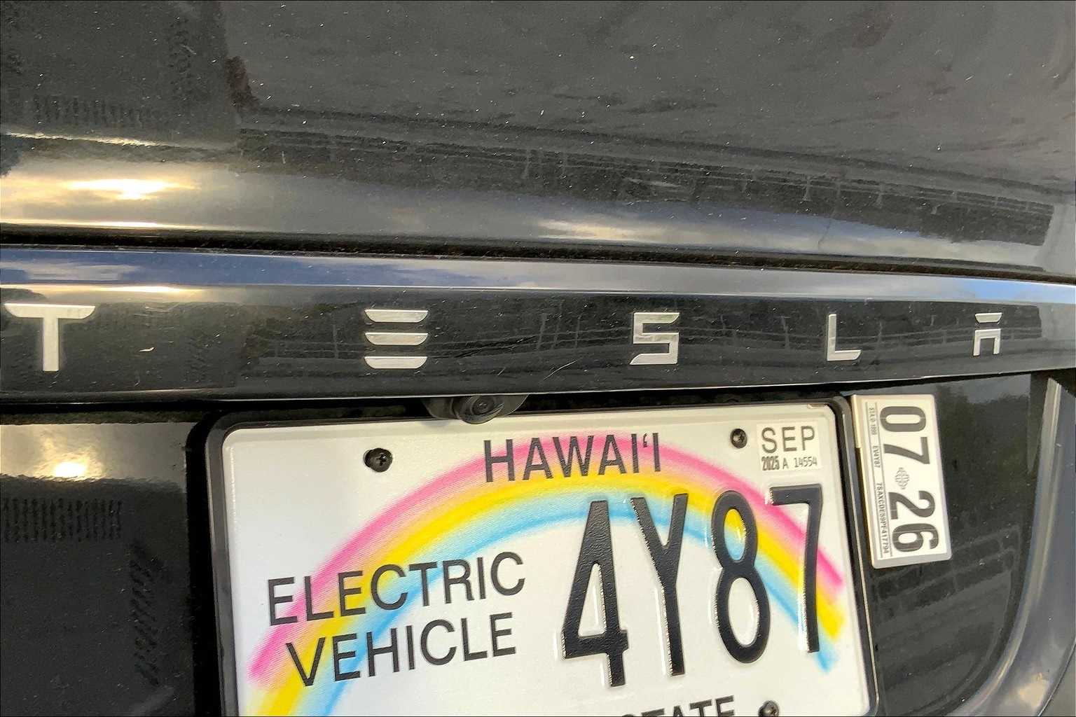 Thumbnail: 2023 Tesla Model X - 7