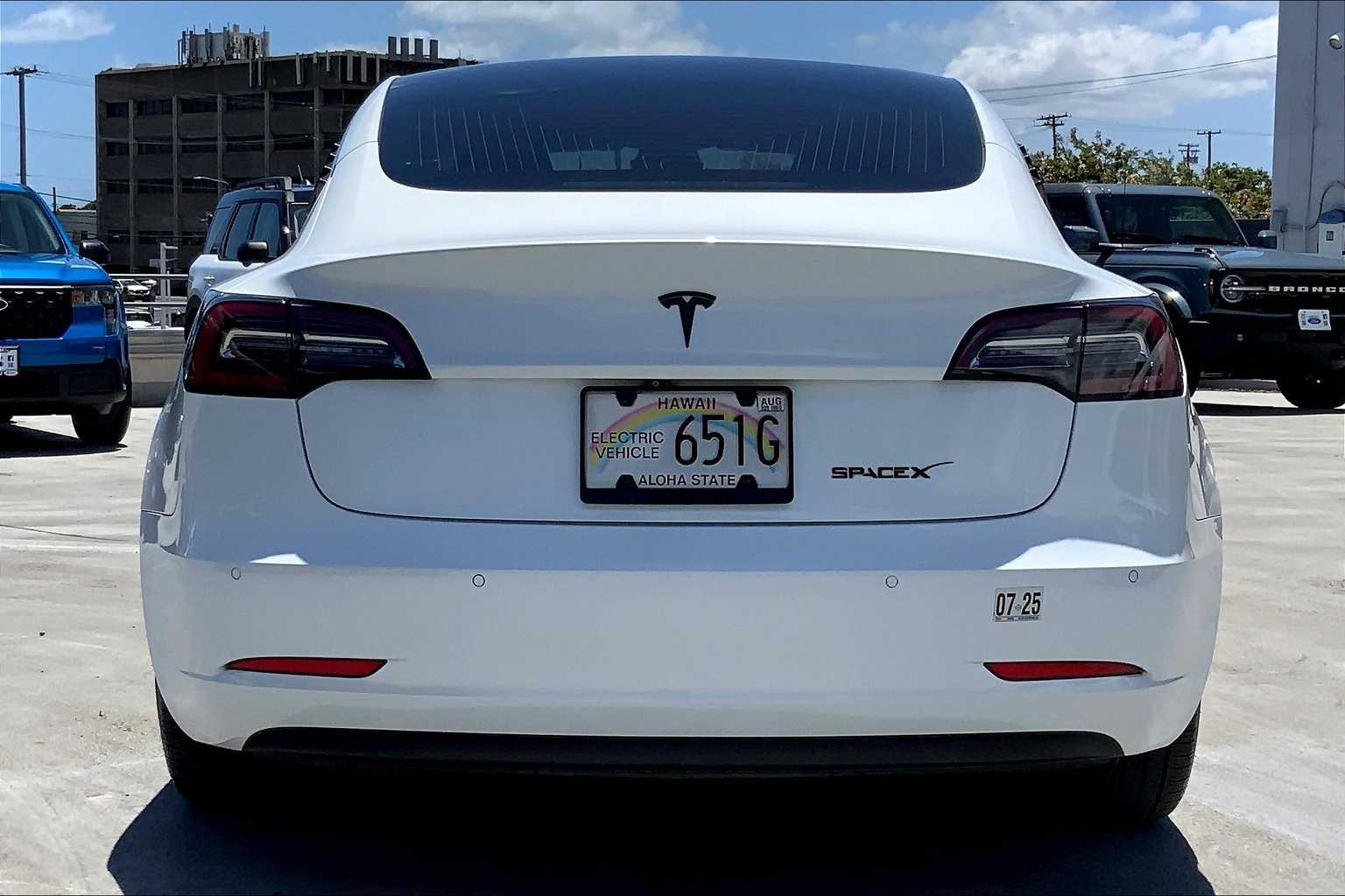 Thumbnail: 2019 Tesla Model 3 - 5