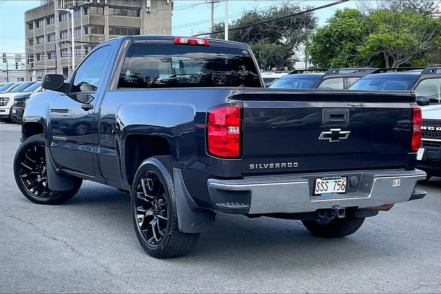 Thumbnail: 2015 Chevrolet Silverado 1500 - 4