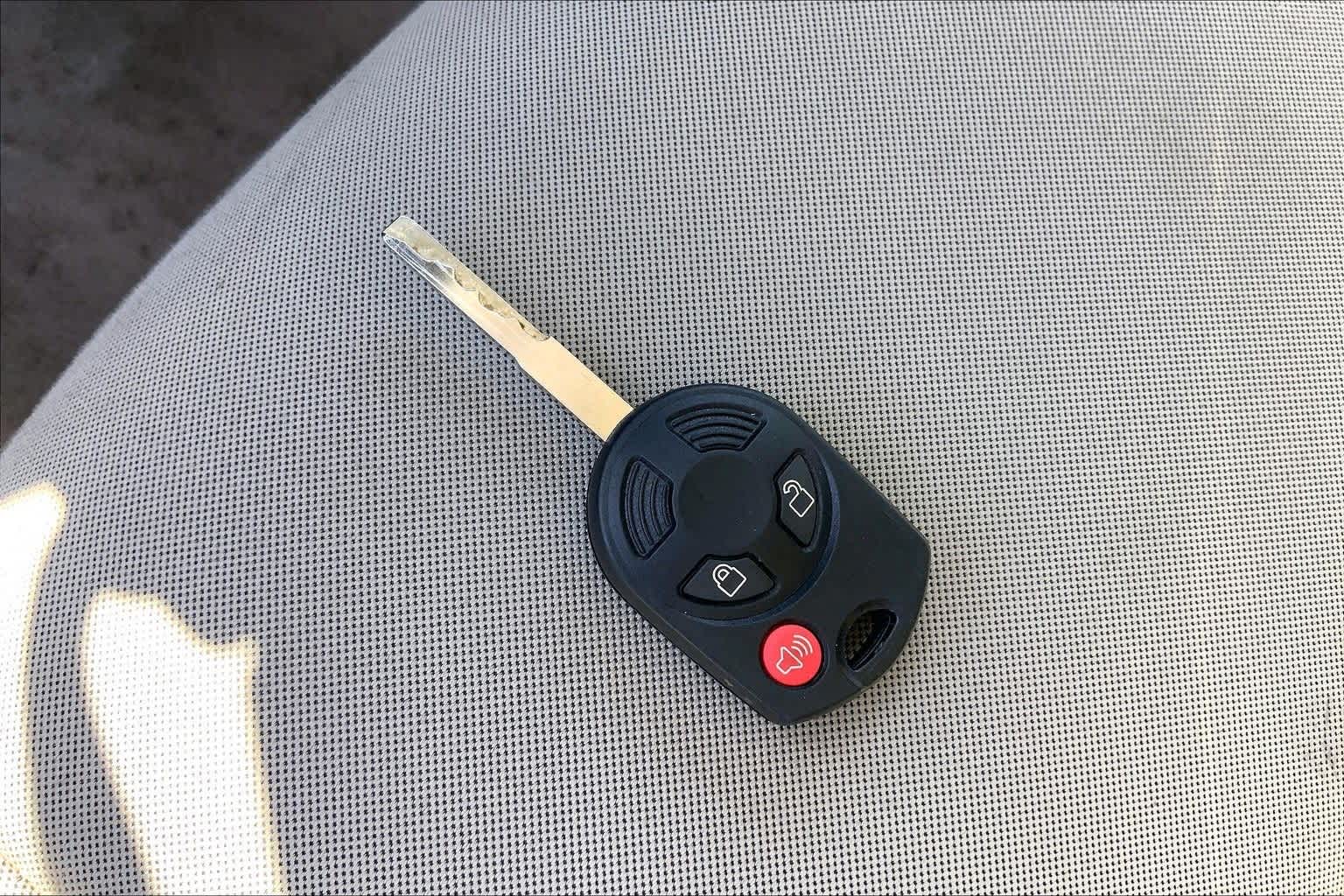 Thumbnail: 2016 Ford Escape - 19