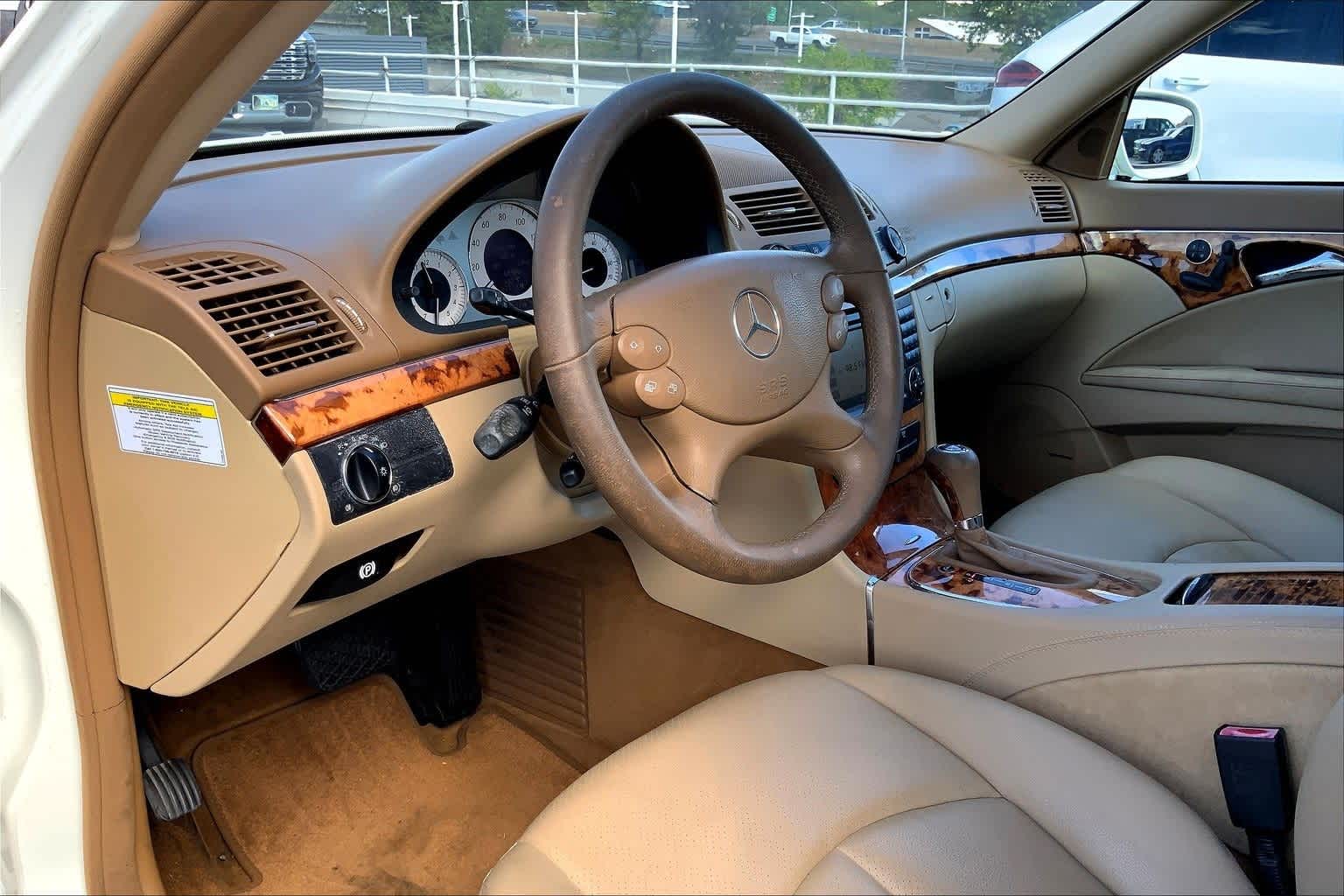 Used 2008 Mercedes-Benz E-Class E350 with VIN WDBUF56X38B343871 for sale in Honolulu, HI