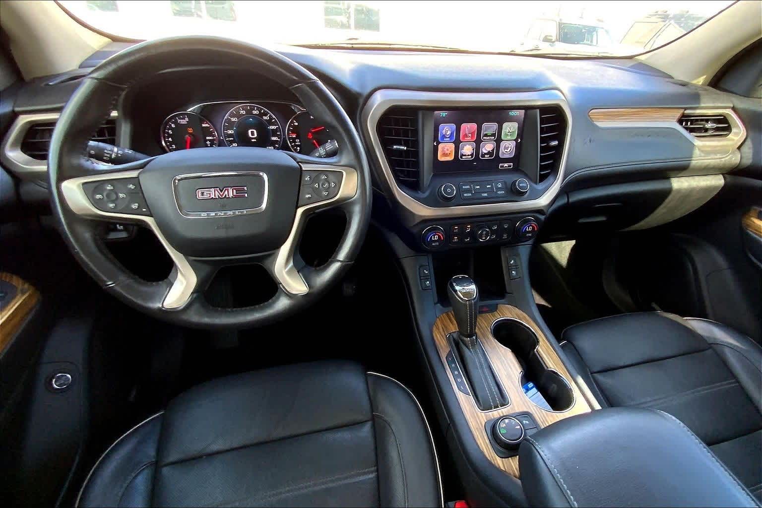 Thumbnail: 2017 GMC Acadia - 10