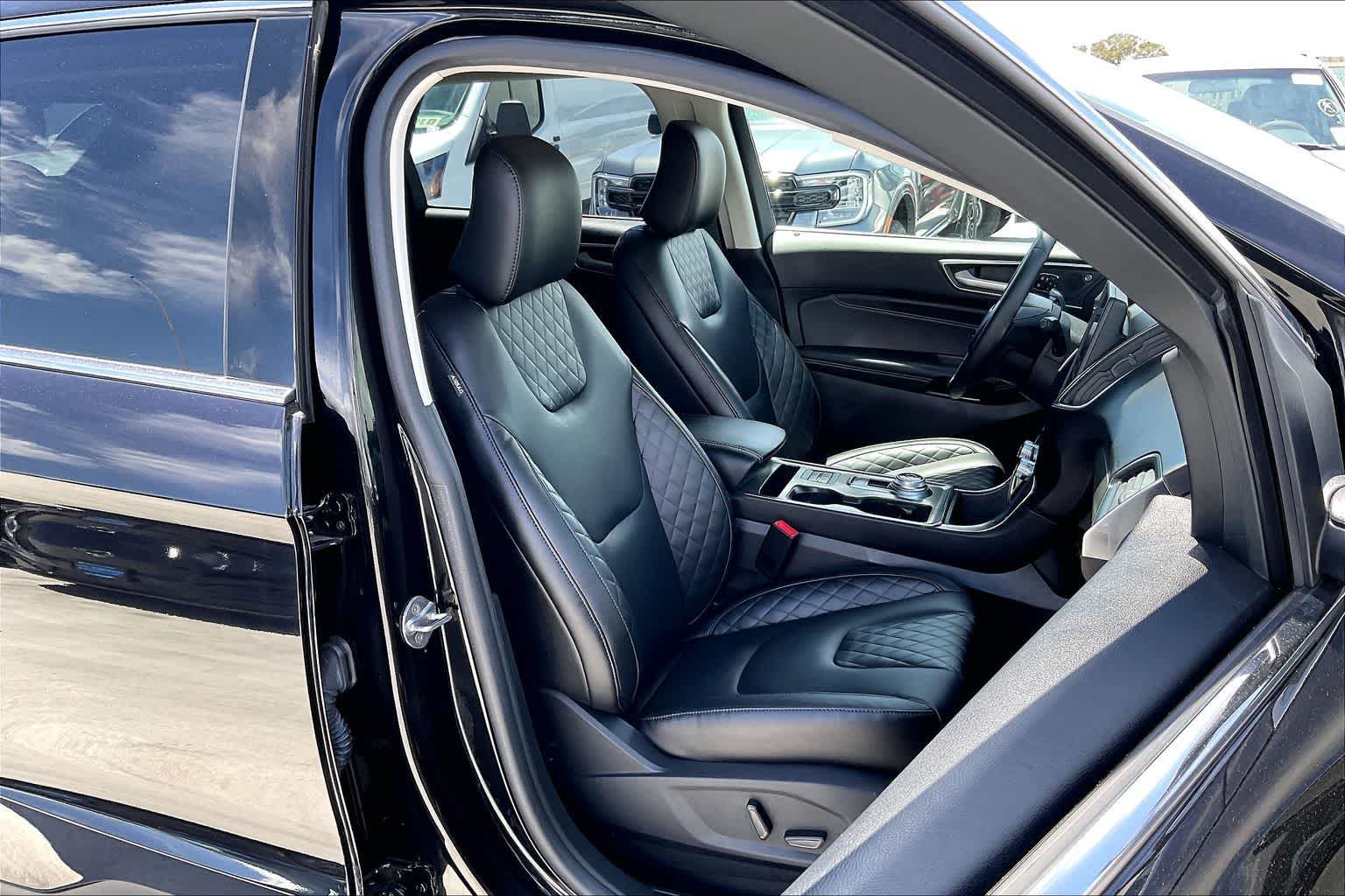 Thumbnail: 2024 Ford Edge - 13