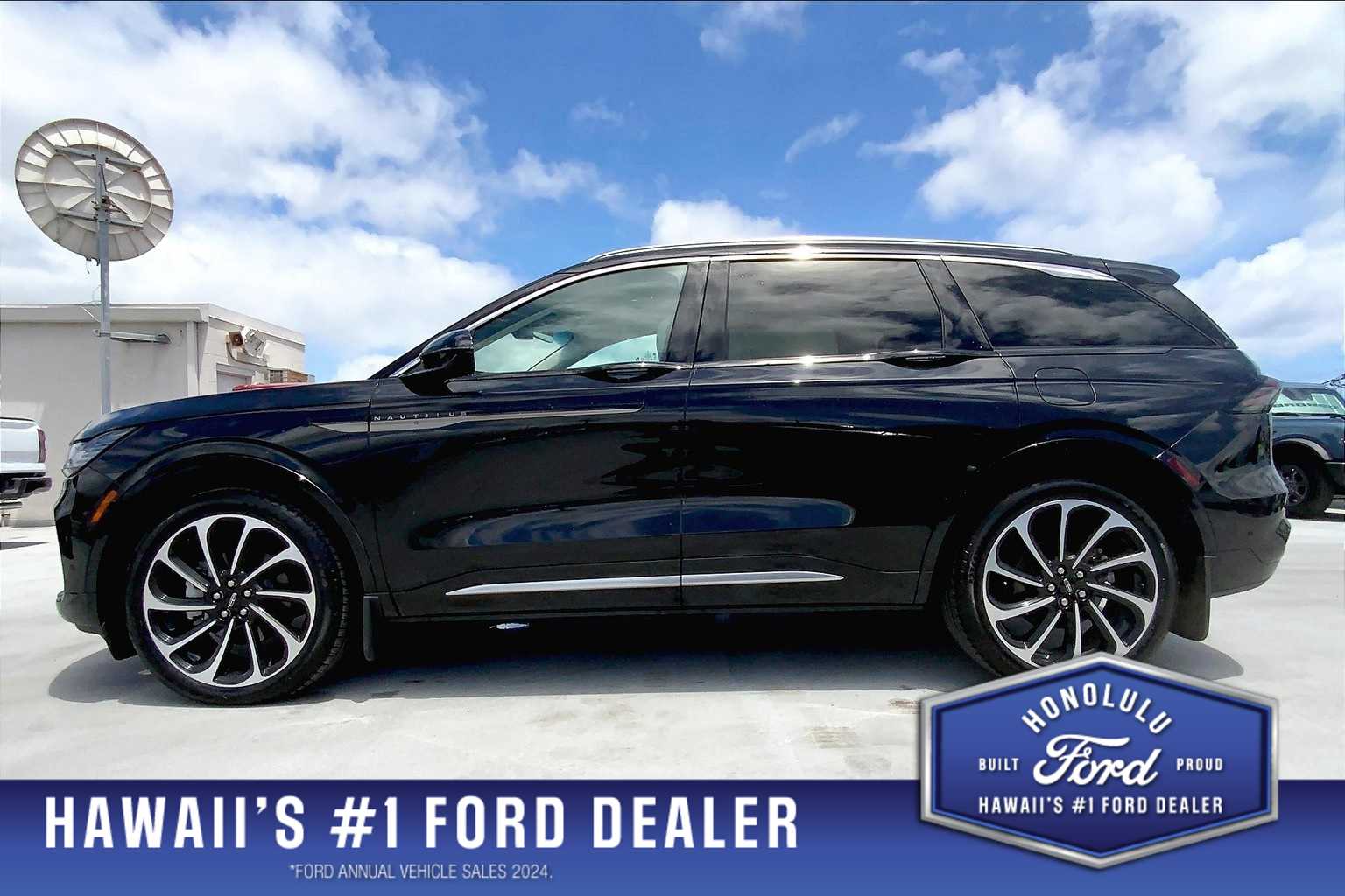 2024 Lincoln Nautilus Black Label 3