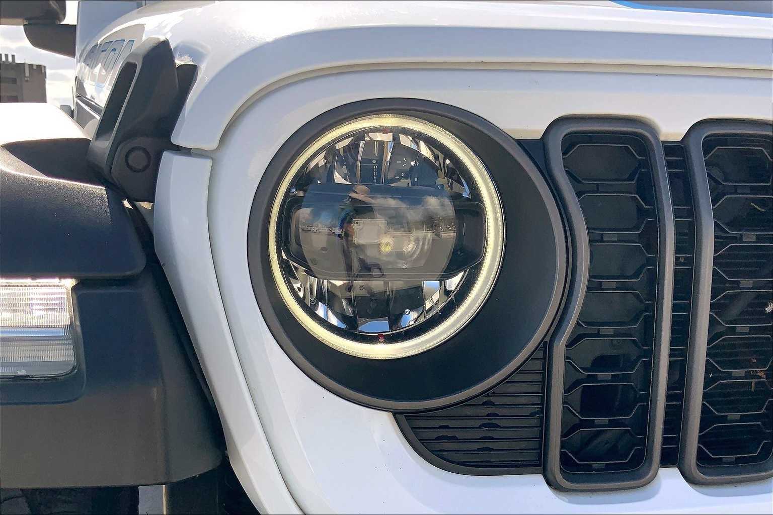 Thumbnail: 2024 Jeep Wrangler - 31
