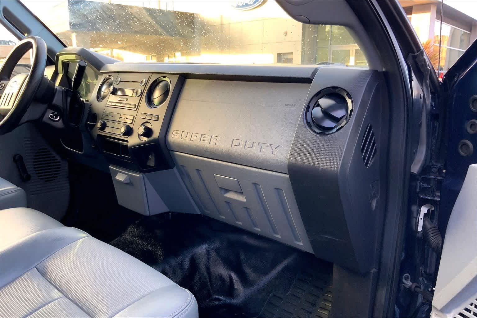 Thumbnail: 2015 Ford F-350 - 23