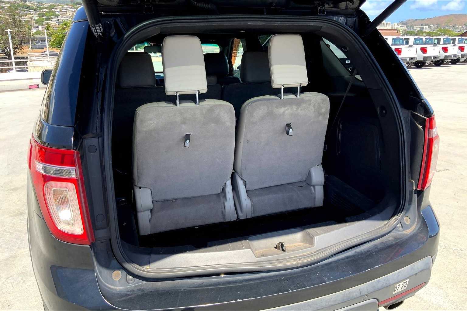Thumbnail: 2014 Ford Explorer - 18