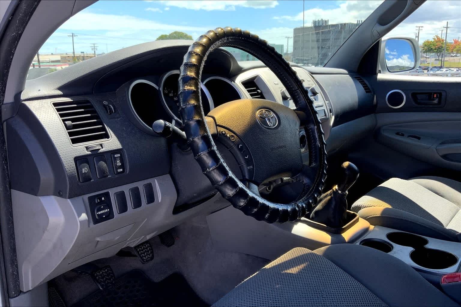 Thumbnail: 2005 Toyota Tacoma - 2