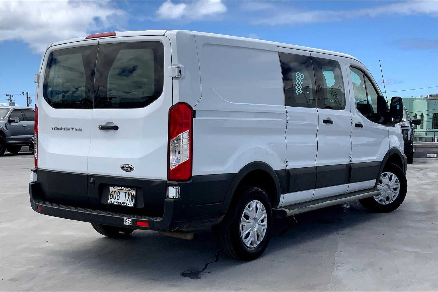 Thumbnail: 2021 Ford Transit Series - 22