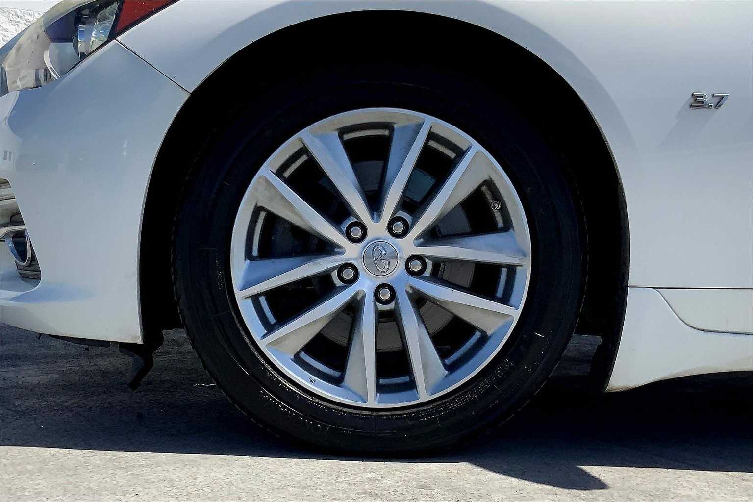 Thumbnail: 2015 INFINITI Q50 - 8