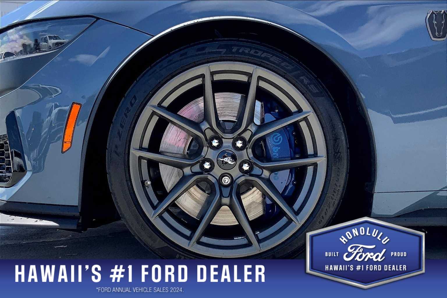 2024 Ford Mustang Dark Horse 8