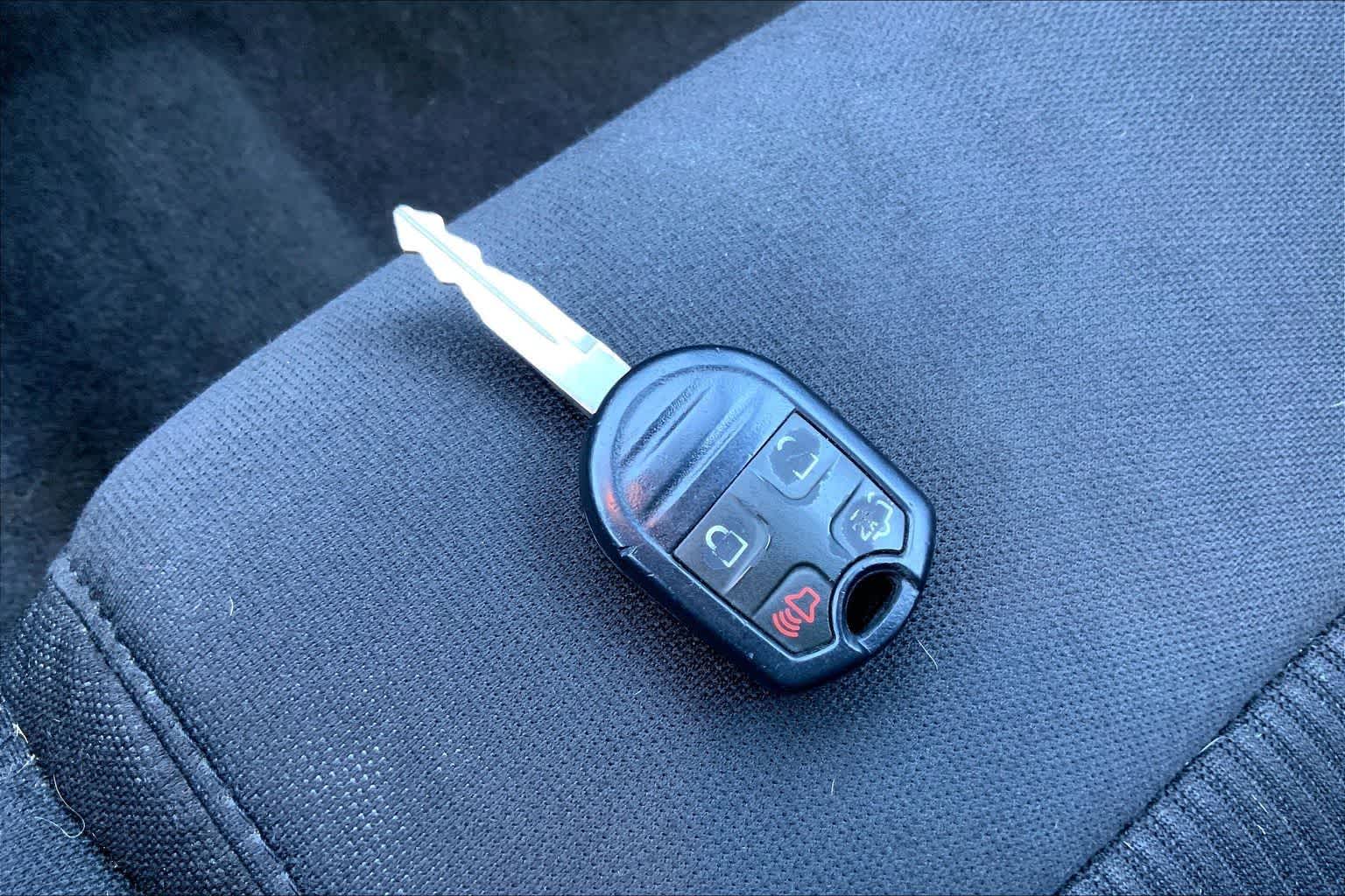 Thumbnail: 2013 Ford Mustang - 18