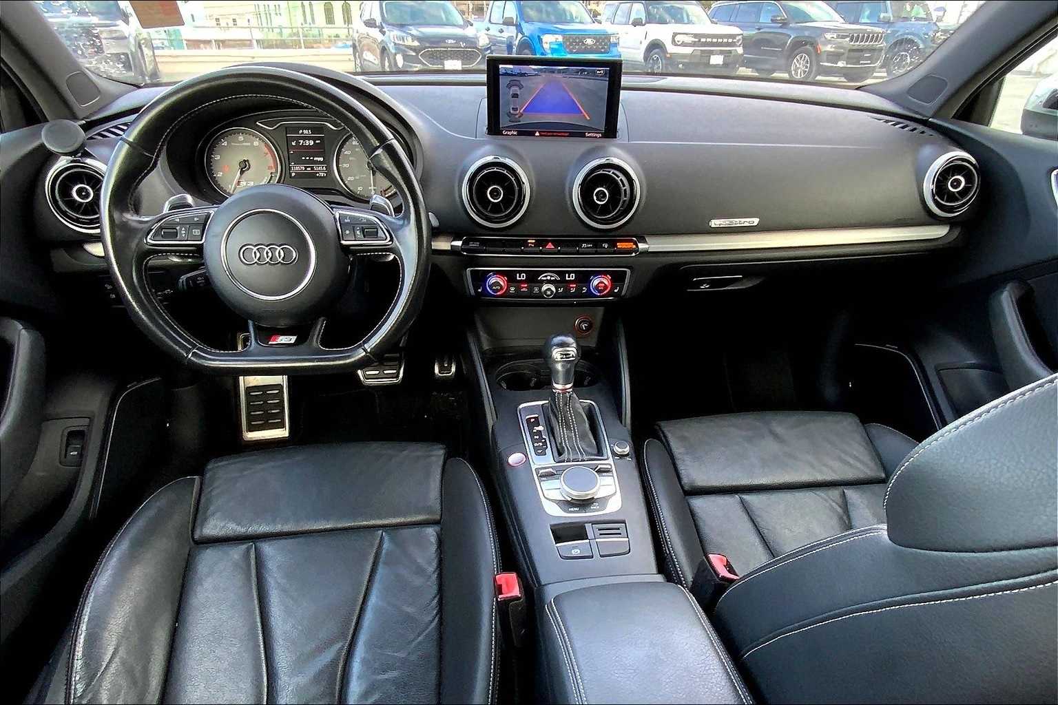 Thumbnail: 2015 Audi S3 - 10