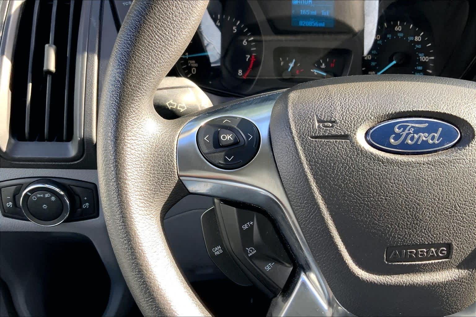 Thumbnail: 2015 Ford Transit Series - 24