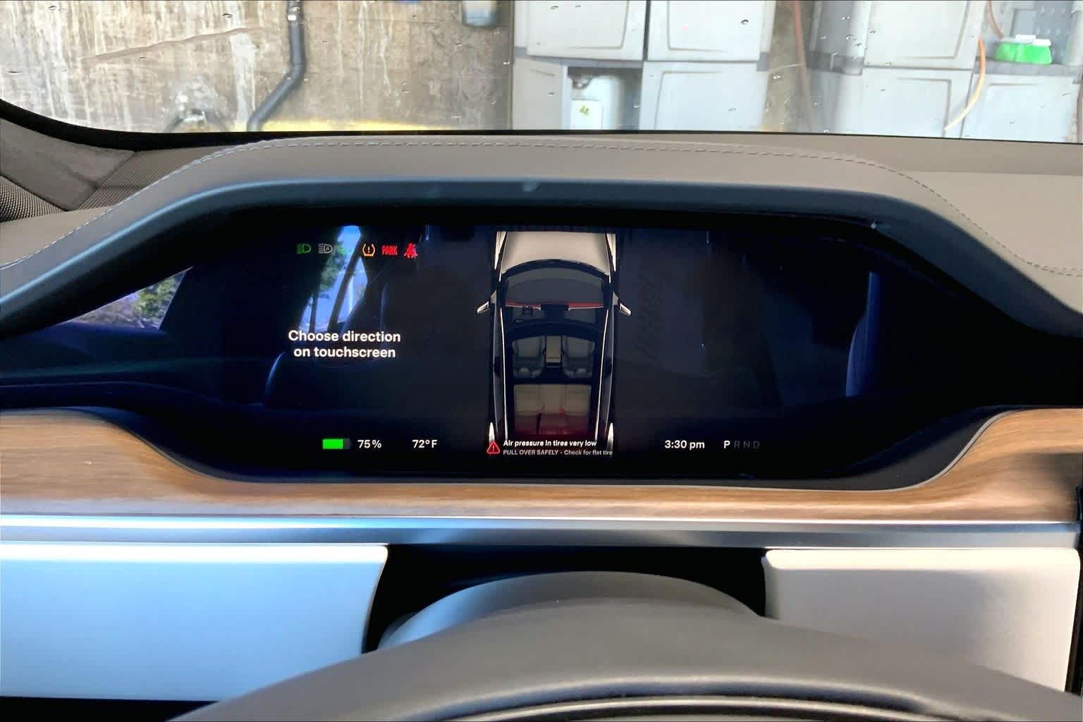 Thumbnail: 2022 Tesla Model S - 17