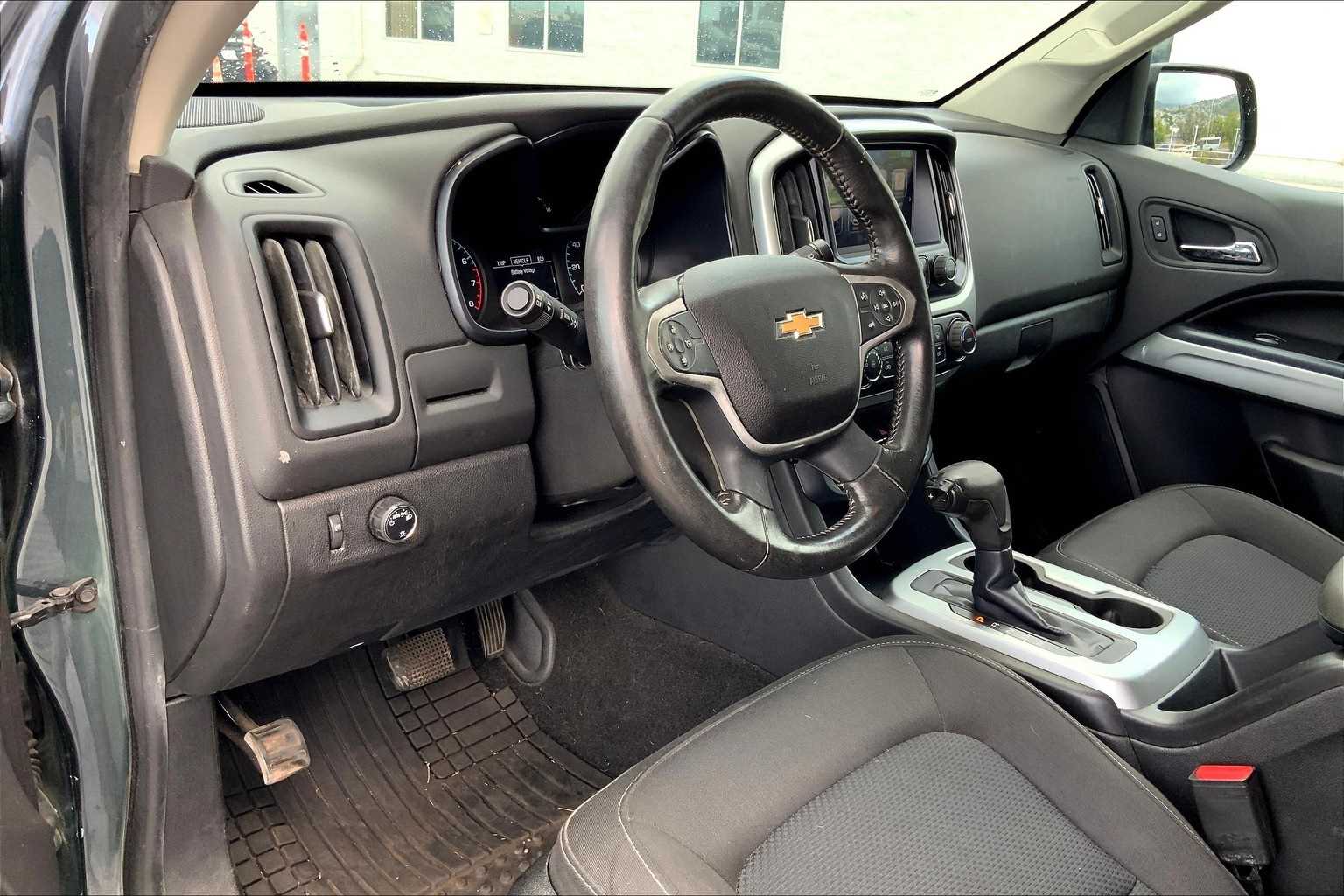 Thumbnail: 2015 Chevrolet Colorado - 2