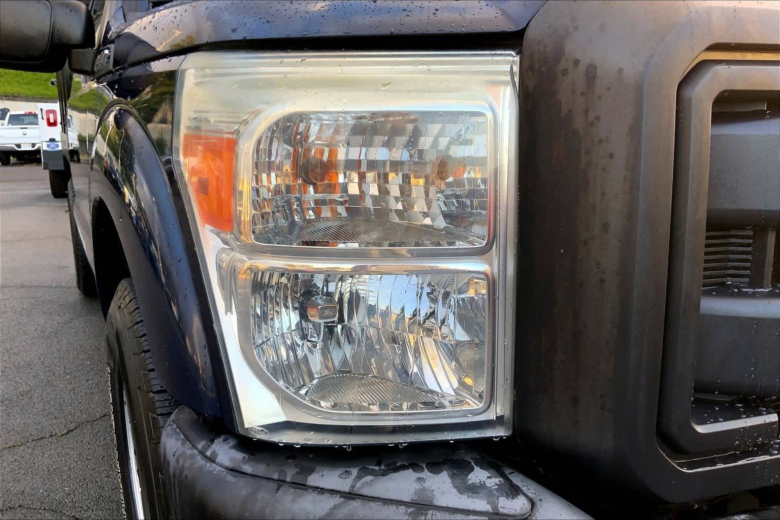 Thumbnail: 2015 Ford F-350 - 31