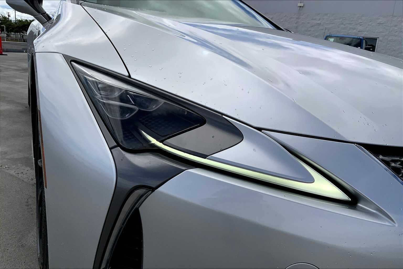 Thumbnail: 2018 Lexus LC - 30