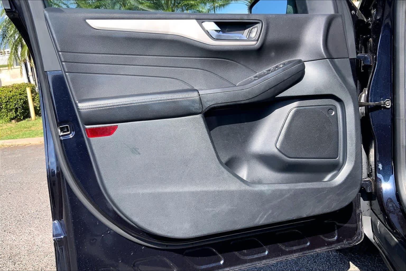 Thumbnail: 2021 Ford Escape - 27