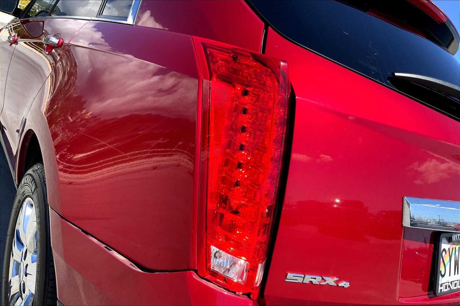 Thumbnail: 2016 Cadillac SRX - 32