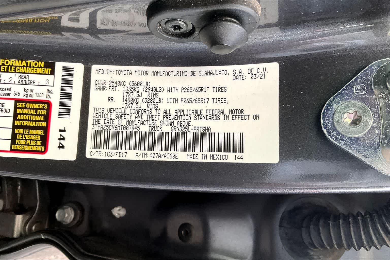 Thumbnail: 2021 Toyota Tacoma - 20