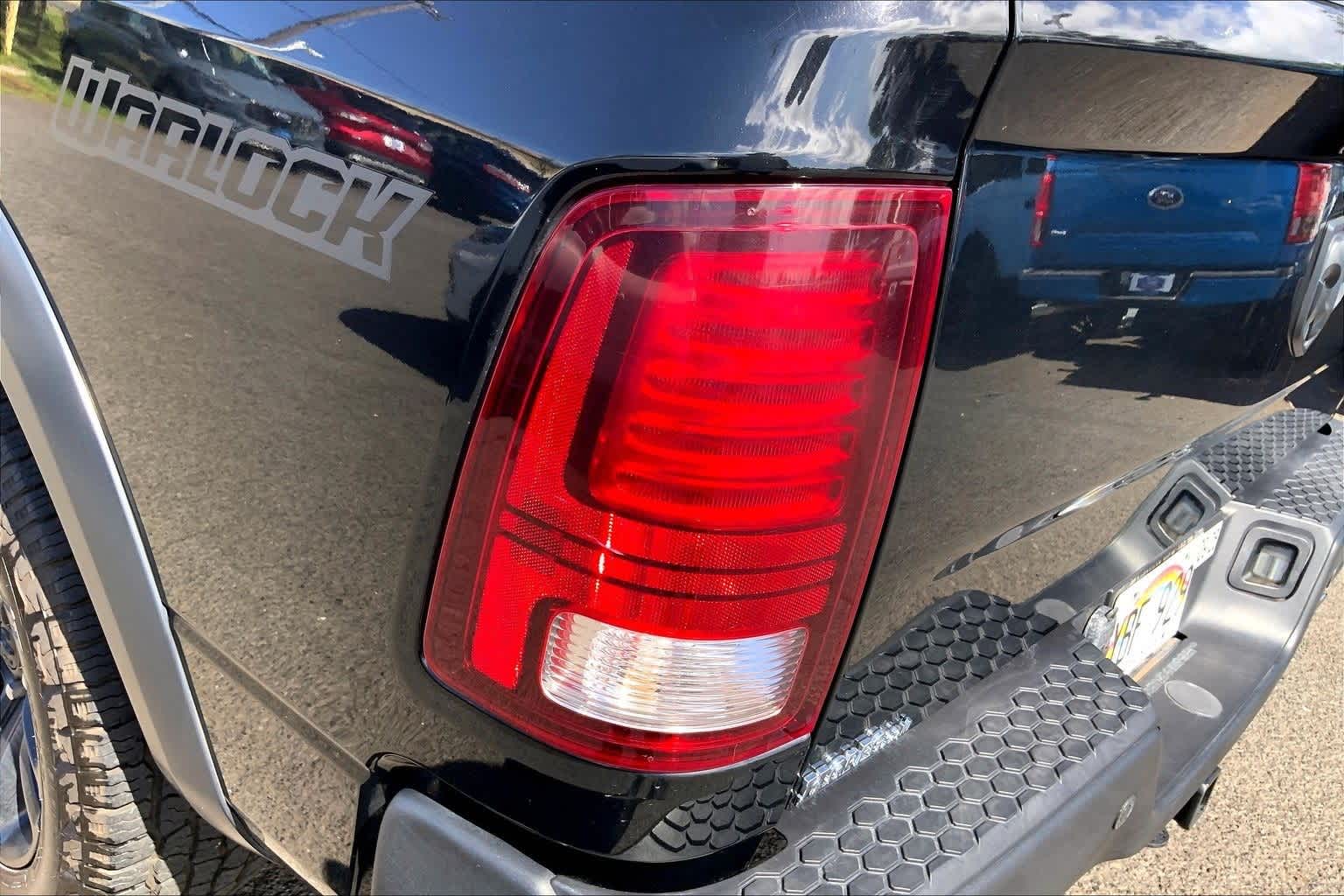 Thumbnail: 2021 RAM 1500 Classic - 32