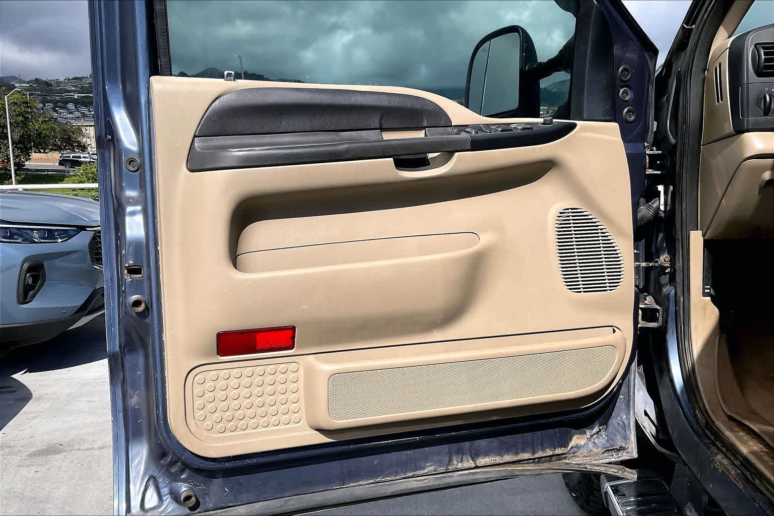 Thumbnail: 2007 Ford F-350 - 27