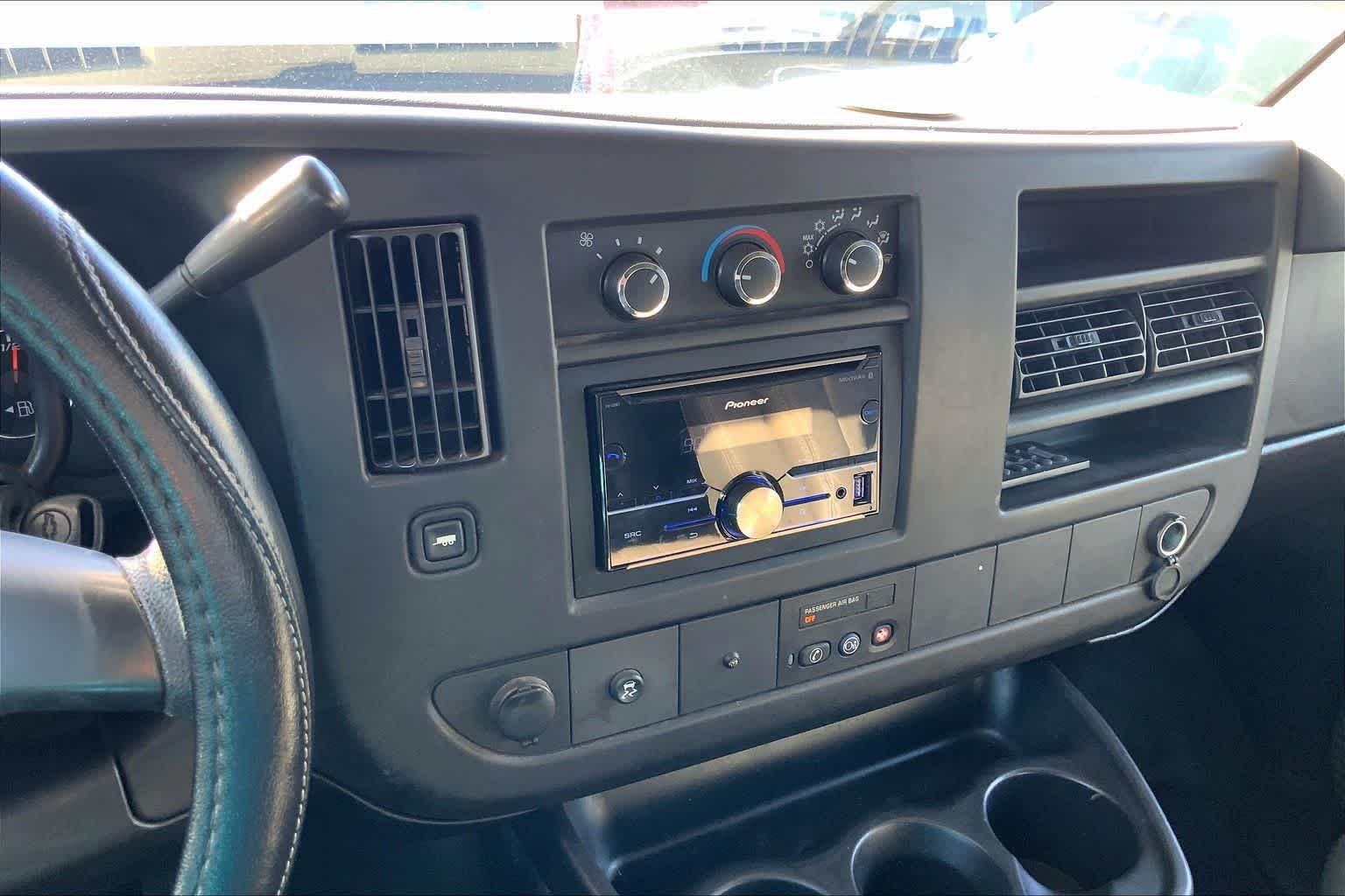 Thumbnail: 2011 Chevrolet Express - 15