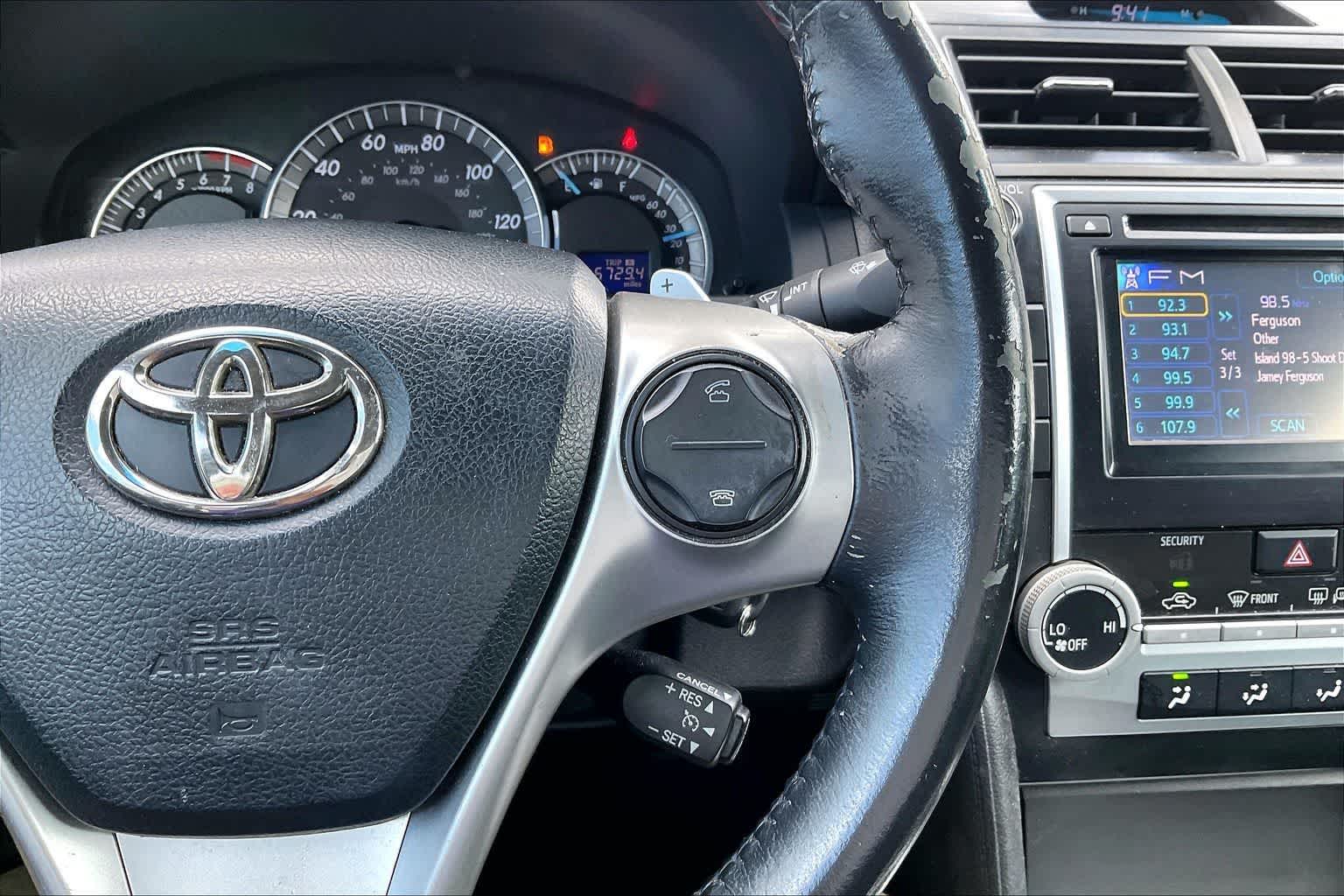 Thumbnail: 2012 Toyota Camry - 25