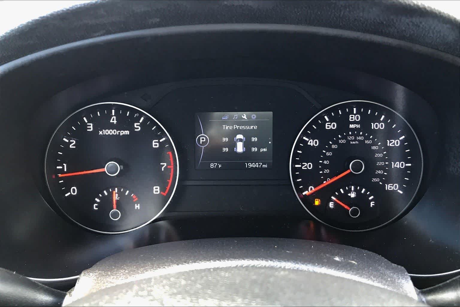 Thumbnail: 2017 Kia Sportage - 17