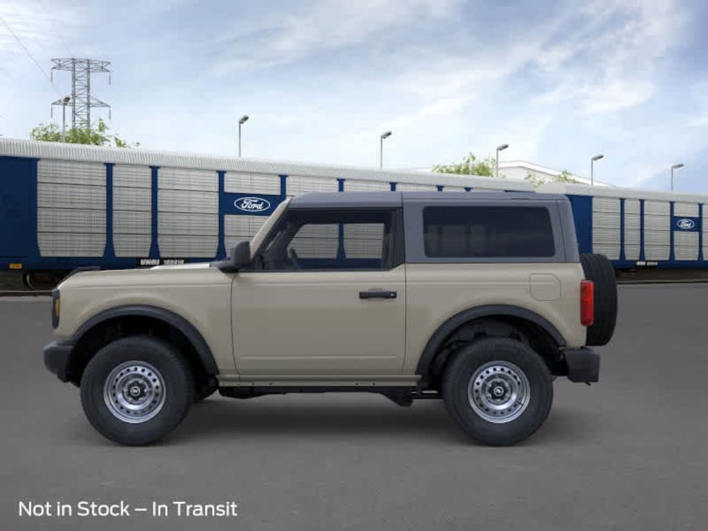 New 2025 Ford Bronco Base SUV