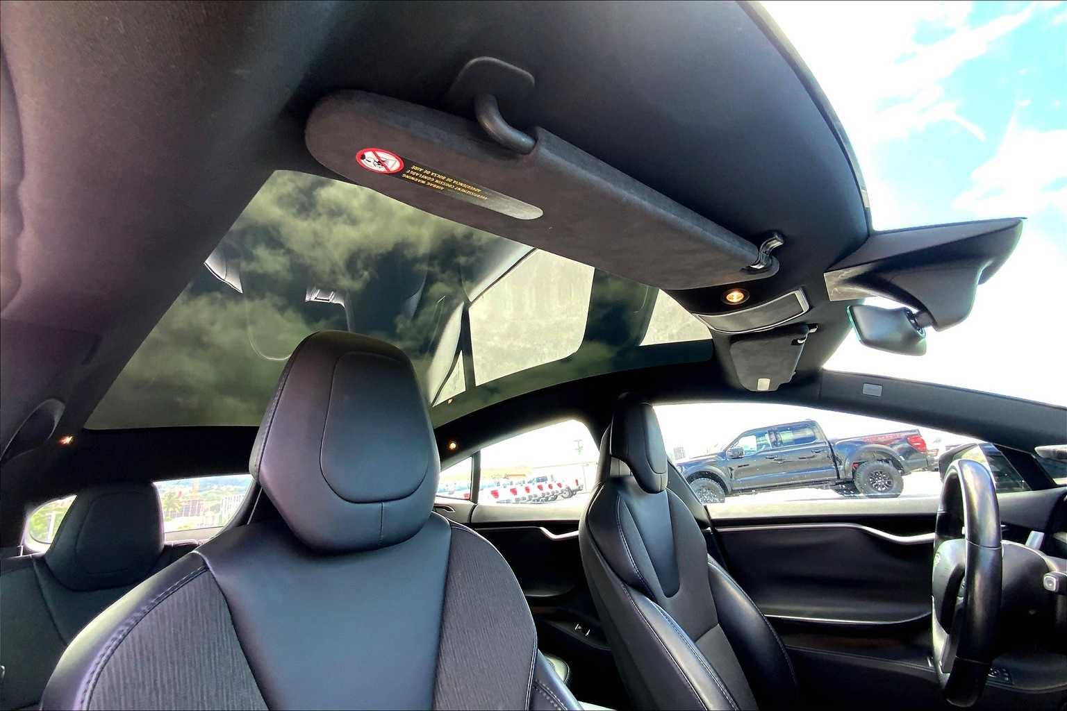 Thumbnail: 2018 Tesla Model S - 30