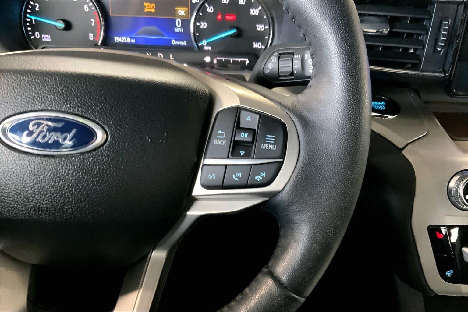 Thumbnail: 2023 Ford Explorer - 25