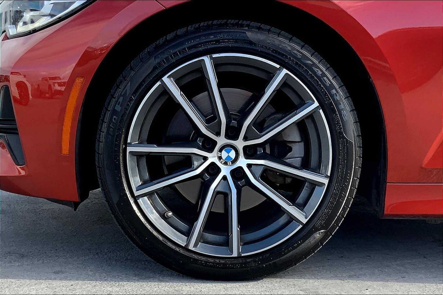 Thumbnail: 2019 BMW 3 Series - 8