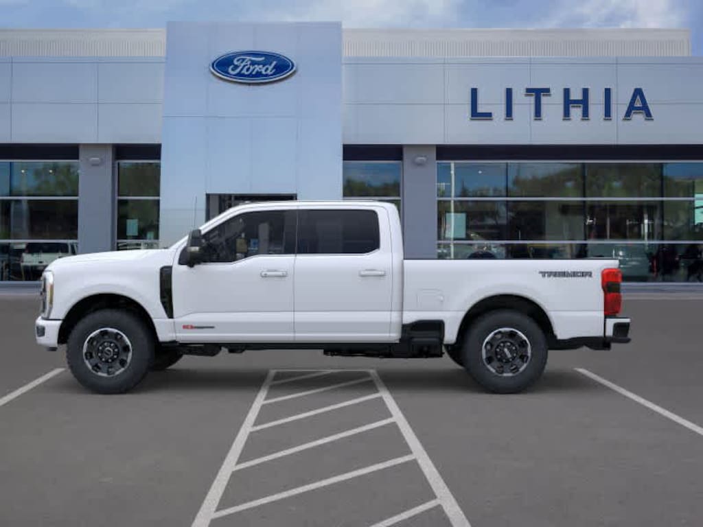 New 2026 Ford F-350 F-350 Lariat Truck Crew Cab