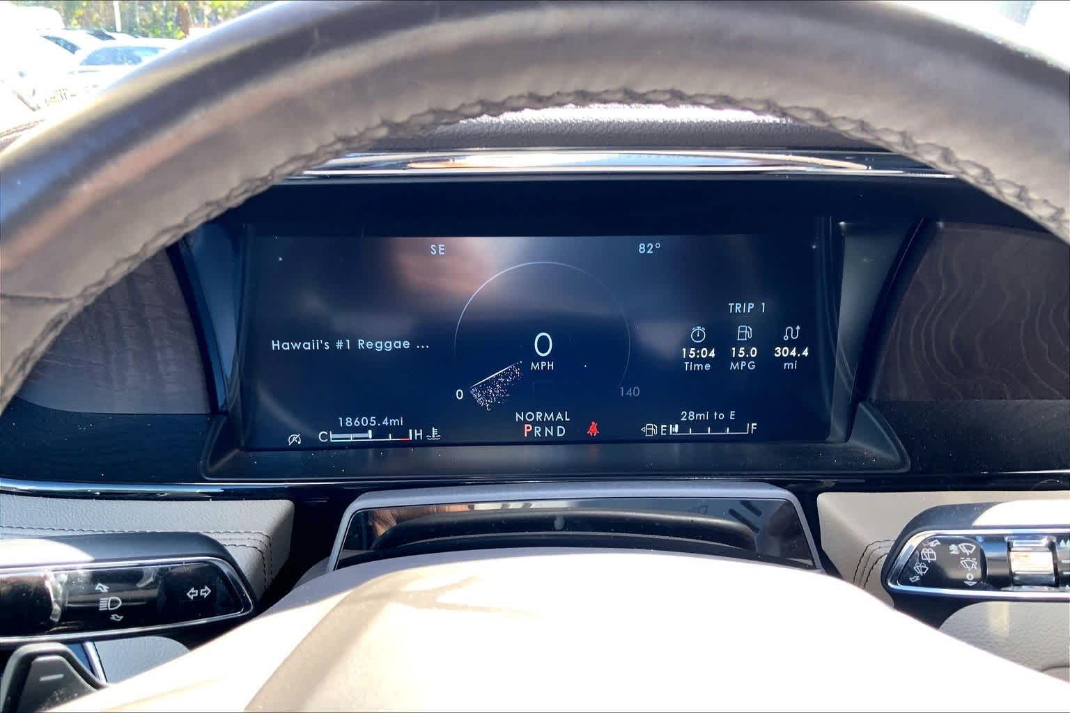 Thumbnail: 2022 Lincoln Navigator - 17