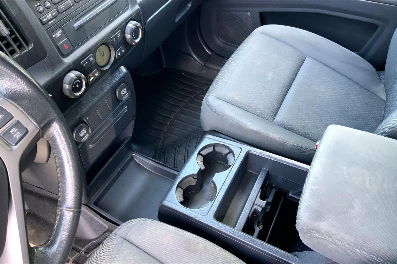 Thumbnail: 2014 Honda Ridgeline - 16