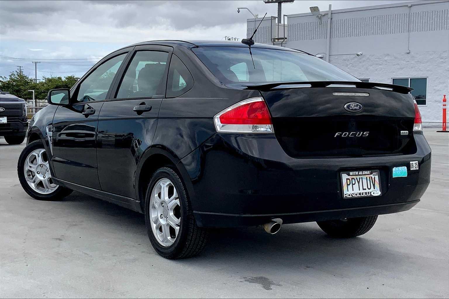Thumbnail: 2008 Ford Focus - 4