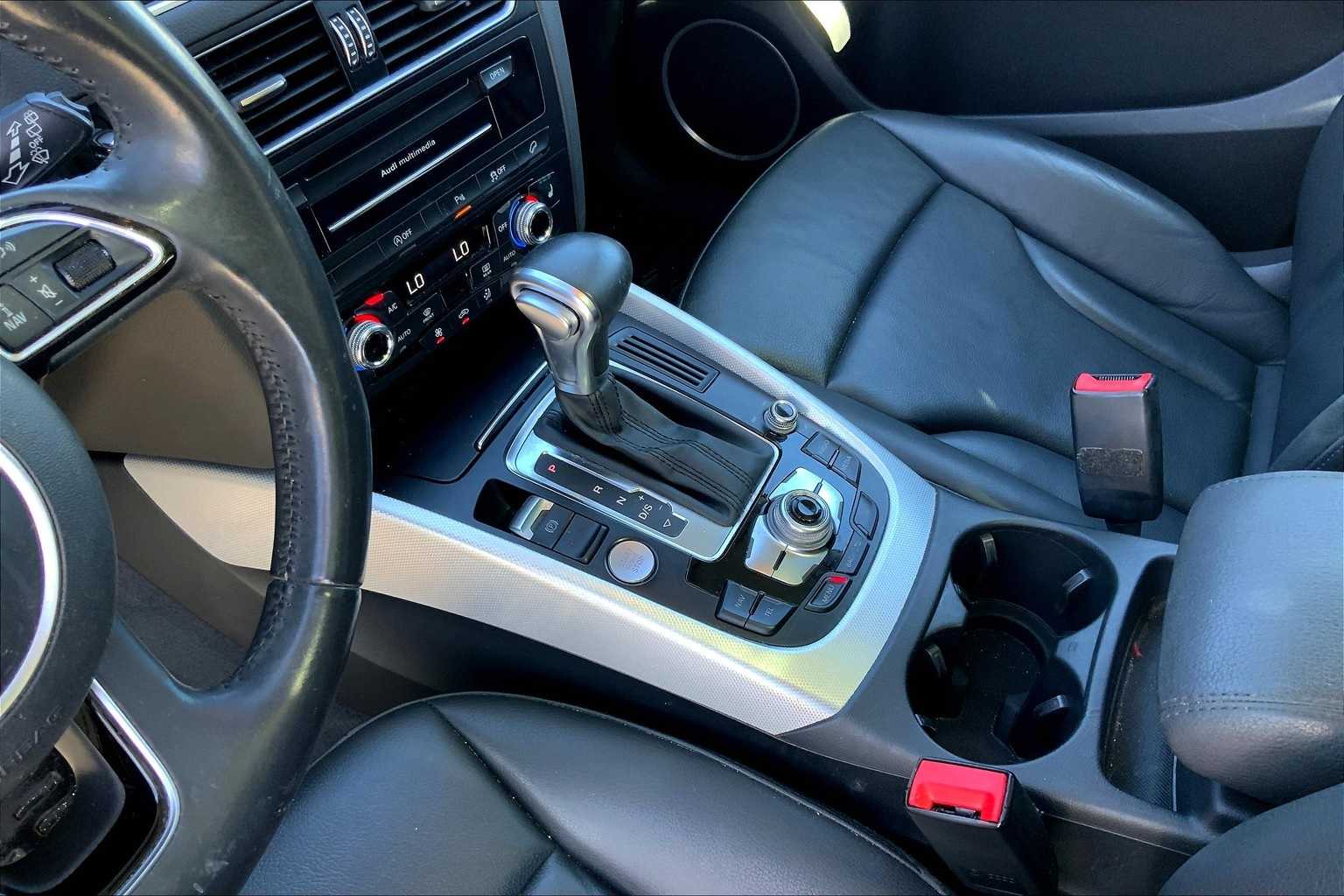 Thumbnail: 2015 Audi Q5 - 16
