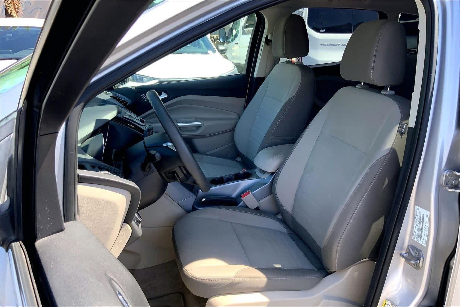 Thumbnail: 2016 Ford Escape - 11