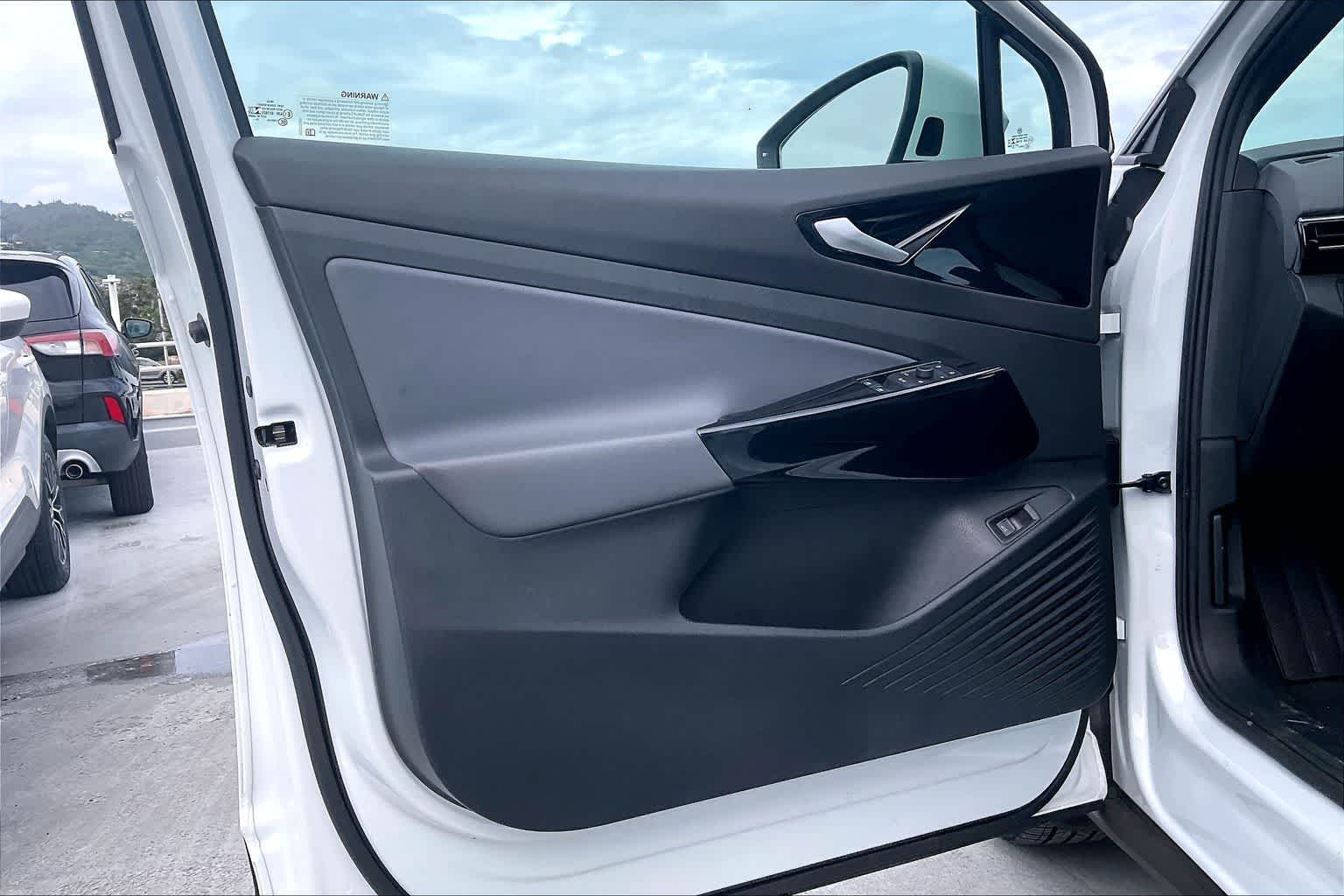 Thumbnail: 2021 Volkswagen ID.4 - 27