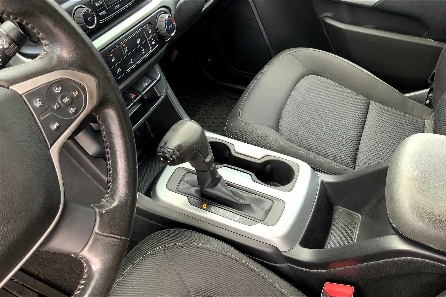Thumbnail: 2015 Chevrolet Colorado - 15