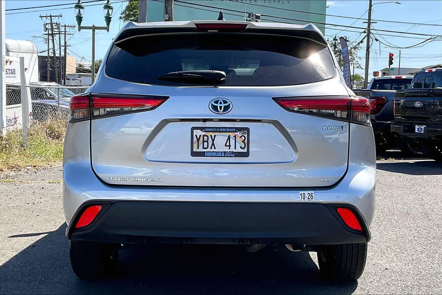 Thumbnail: 2023 Toyota Highlander - 5