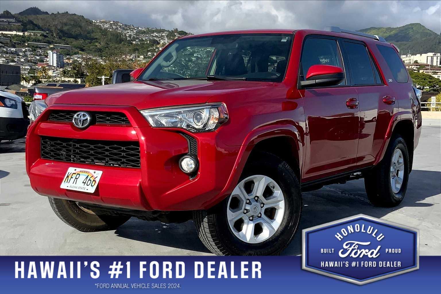 2016 Toyota 4Runner SR5 Hero Image